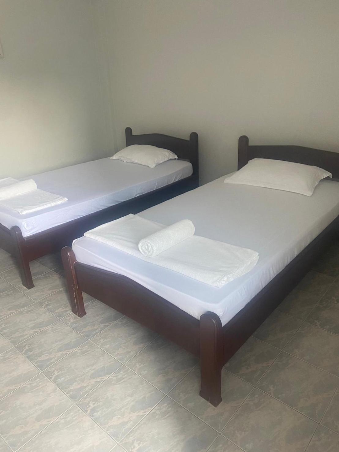 Albatross Guesthouse @ Thungwualaen Beach Pathiu Eksteriør bilde